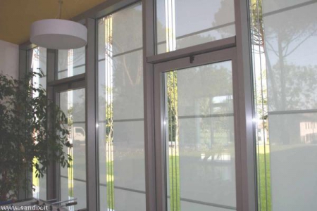 Tenda con cavi mod.Dallas motorizzata effetto dall' interno